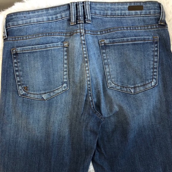 Kut from the Kloth Boyfriend Jeans. Blue. Size 8 - Picture 4 of 8